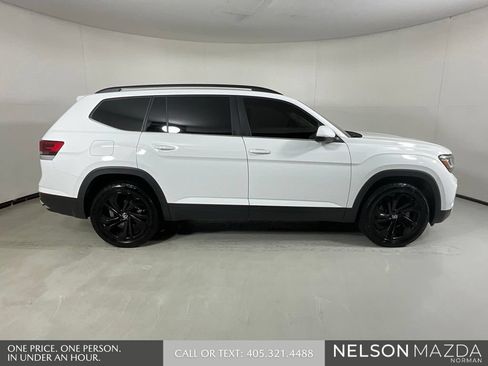 Used 2023 Volkswagen Atlas SE FWD image 5