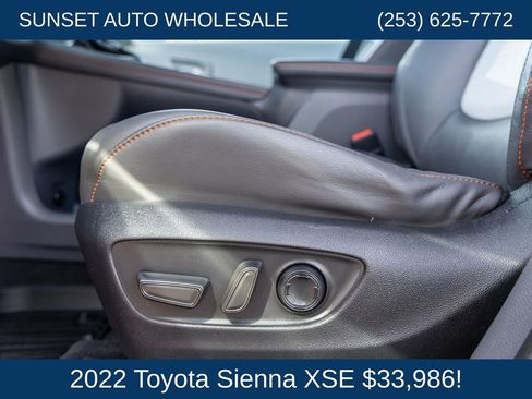 Used 2022 Toyota Sienna XSE FWD image 50