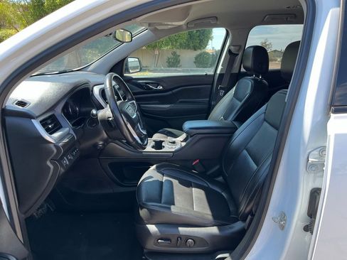 Used 2021 GMC Acadia SLT w/ Elevation Edition image 21