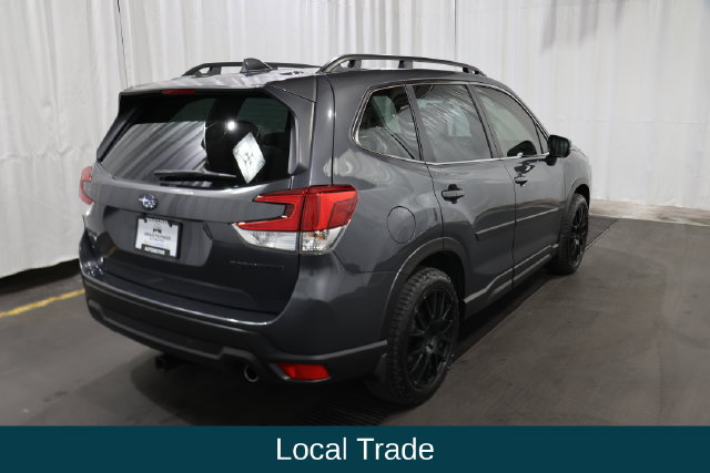 Used 2022 Subaru Forester Limited AWD/4WD image 3
