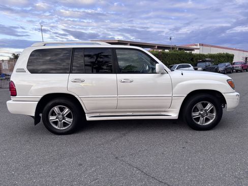 Used 2006 Lexus LX 470 4WD image 4