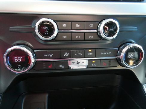 Used 2021 Ford F150 XLT w/ Equipment Group 302A High AWD/4WD image 27
