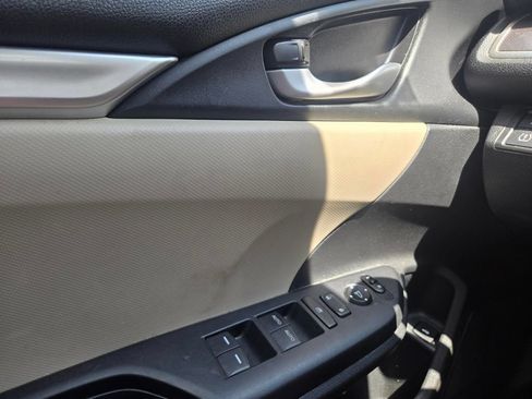 Used 2018 Honda Civic LX image 11