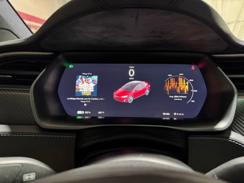 Used 2018 Tesla Model X P100D image 27