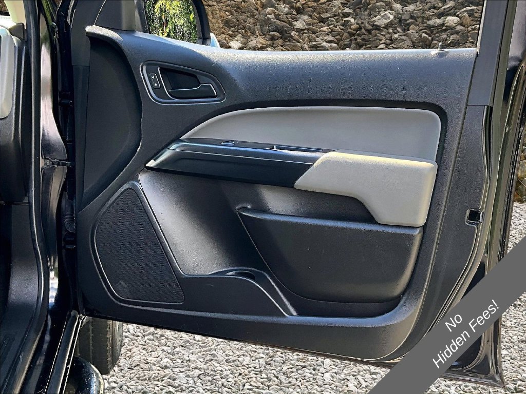 Used 2019 Chevrolet Colorado W/T w/ Custom Special Edition AWD/4WD image 21