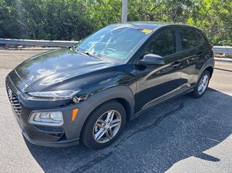 Used 2020 Hyundai Kona SE FWD video 1