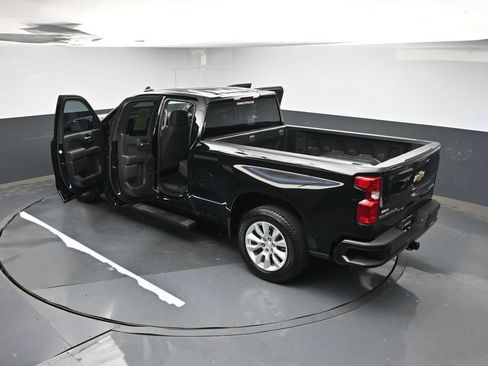 Used 2025 Chevrolet Silverado 1500 Custom RWD image 40