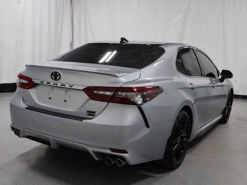 Used 2022 Toyota Camry XSE AWD/4WD image 9