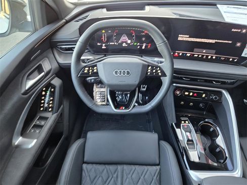 New 2025 Audi SQ5 Premium Plus image 13