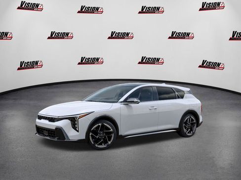 New 2026 Kia K4 GT-Line FWD image 3