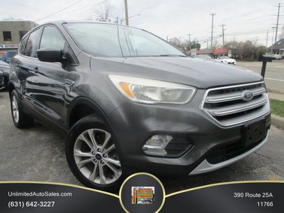 Used 2017 Ford Escape SE