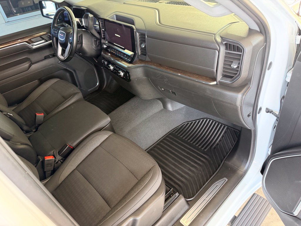 Used 2023 GMC Sierra 1500 Elevation AWD/4WD image 35