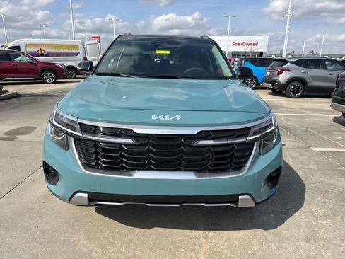 New 2026 Kia Seltos S AWD/4WD image 2