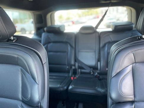 Used 2025 Lincoln Navigator Reserve w/ Jet Appearance Package AWD/4WD image 14