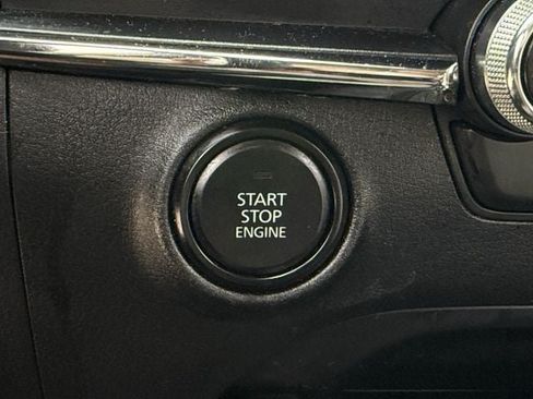 Used 2023 MAZDA MAZDA3 s FWD image 22