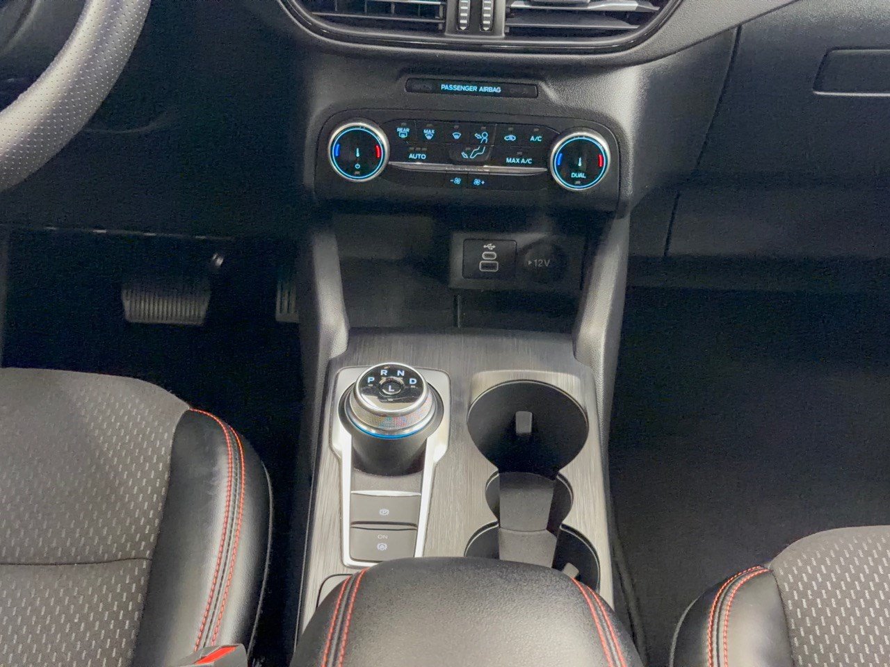 Used 2025 Ford Escape ST-Line FWD image 22