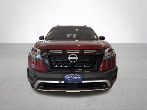 Used 2024 Nissan Pathfinder Rock Creek AWD/4WD image 3