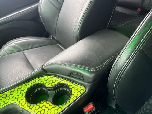 Used 2019 Dodge Challenger R/T Scat Pack w/ Driver Convenience Group image 25