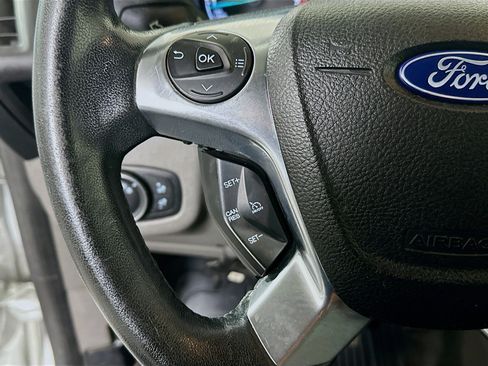 Used 2019 Ford Transit Connect XLT FWD image 16