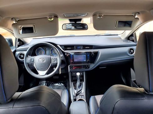 Used 2017 Toyota Corolla SE FWD image 34