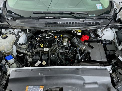 Used 2023 Ford Edge SEL image 31