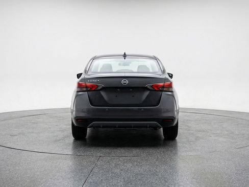 Used 2025 Nissan Versa SV image 7