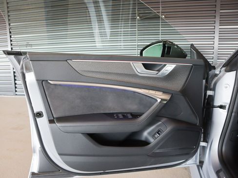 Used 2023 Audi RS 7 Sportback w/ Carbon Optic Package image 30