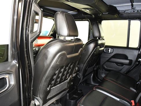 Used 2021 Jeep Wrangler Unlimited Rubicon AWD/4WD image 48