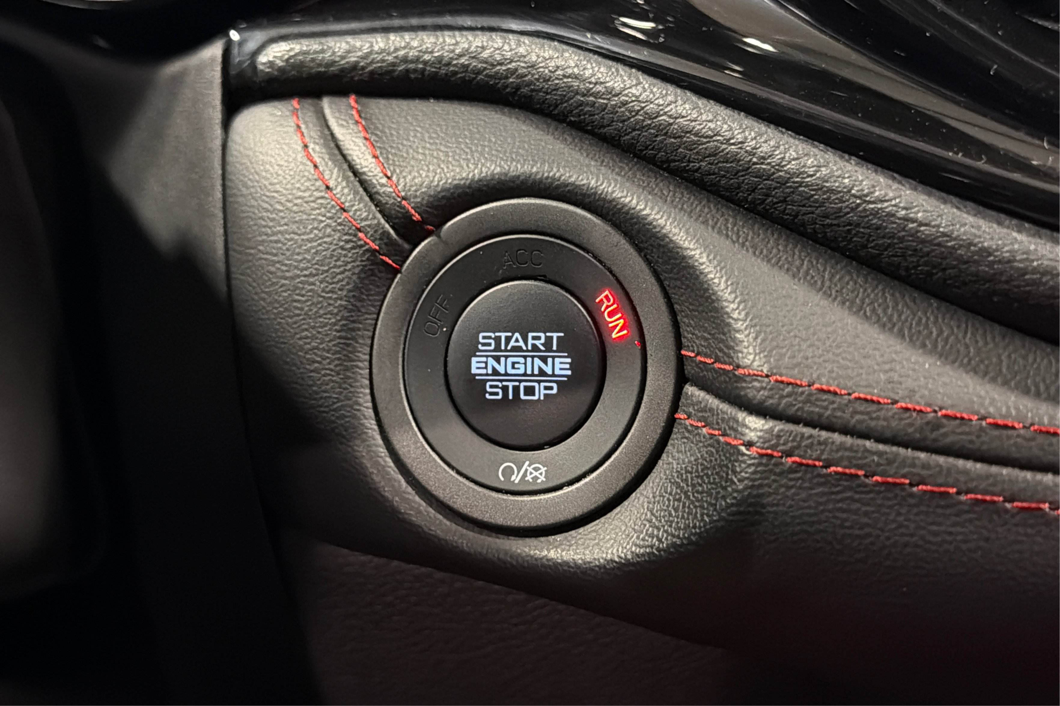 Used 2025 Dodge Durango GT AWD/4WD image 32
