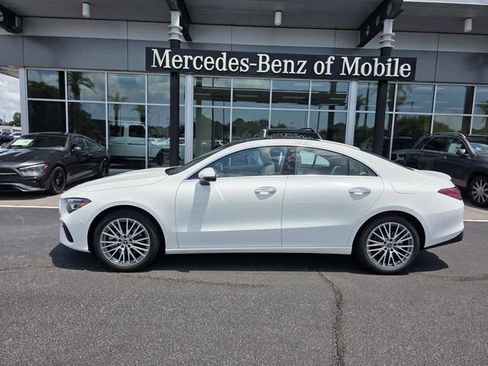 Used 2025 Mercedes-Benz CLA 250 image 1
