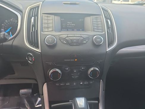 Used 2016 Ford Edge SEL FWD image 20