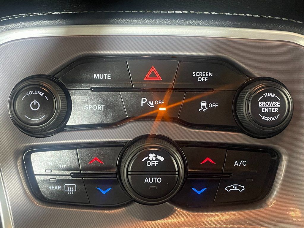 Used 2021 Dodge Challenger R/T RWD image 21