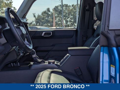 New 2025 Ford Bronco Badlands image 52