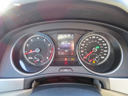 Used 2019 Volkswagen Atlas SE image 20