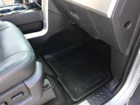 Used 2013 Ford F150 Platinum AWD/4WD image 29