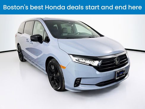Used 2023 Honda Odyssey Sport image 1