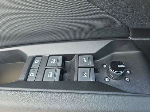 Used 2023 Audi Q4 e-tron Premium Plus image 41