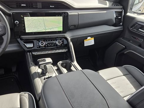 New 2026 GMC Sierra 1500 AT4X AWD/4WD image 33
