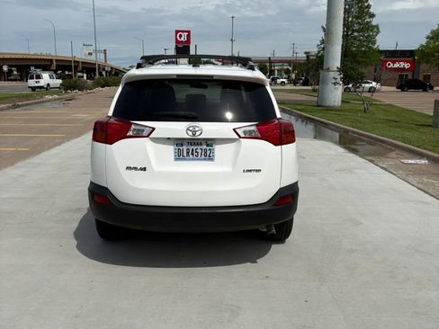 Used 2014 Toyota RAV4 XLE FWD image 4