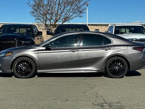 Used 2023 Toyota Camry XSE image 7