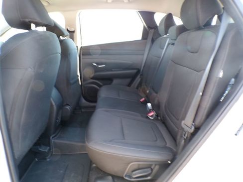 Certified 2025 Hyundai Tucson SE AWD/4WD image 19