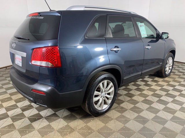 Used 2011 Kia Sorento LX AWD/4WD image 14