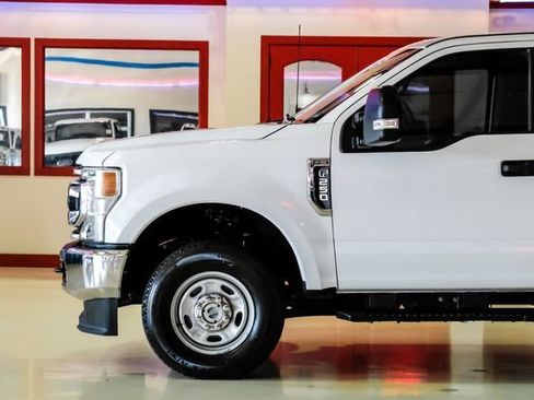 Used 2022 Ford F250 XL w/ STX Appearance Package image 13