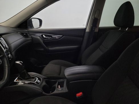 Used 2019 Nissan Rogue SV AWD/4WD image 17