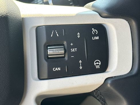 Used 2025 Land Rover Defender 110 S AWD/4WD image 29