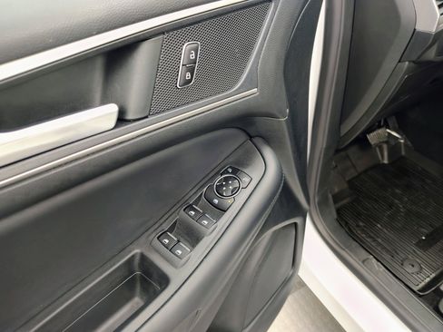 Used 2022 Ford Edge SEL w/ Convenience Package image 22