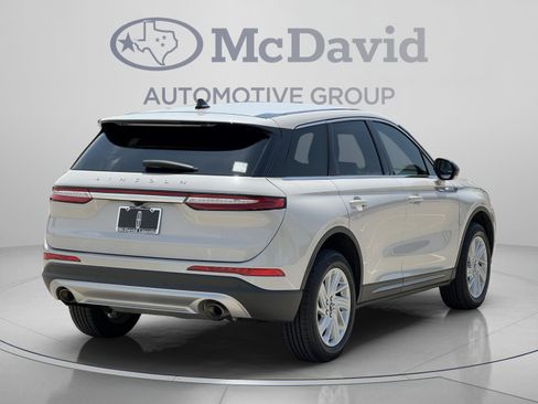 Certified 2023 Lincoln Corsair AWD image 7