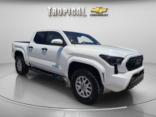 Used 2024 Toyota Tacoma SR5 RWD image 7