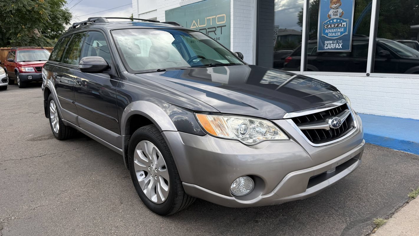 Used 2008 Subaru Outback 3.0R L.L. Bean AWD/4WD image 1