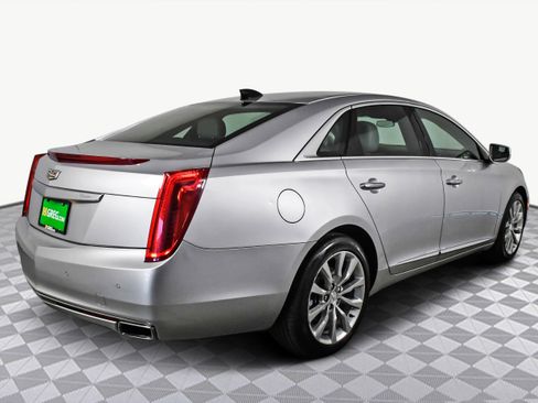 Used 2017 Cadillac XTS Luxury image 8